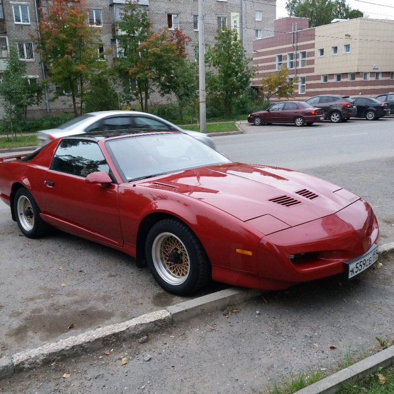 Pontiac Firebird 3 поколения
