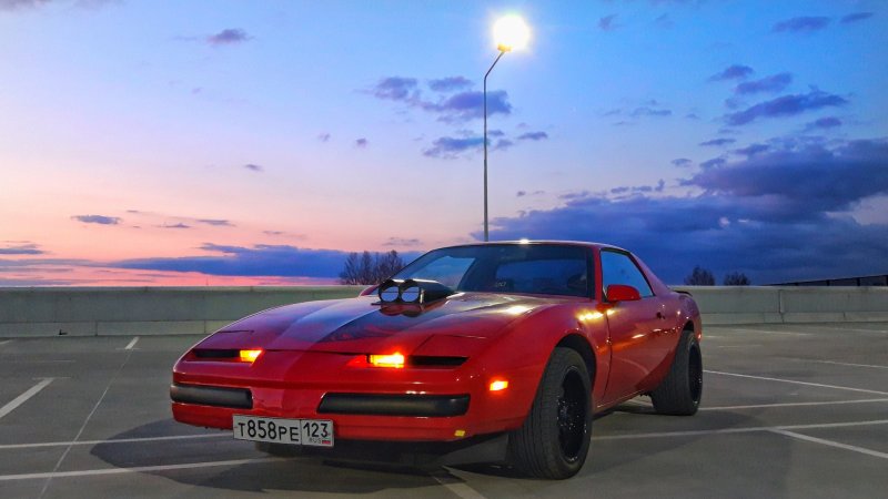 Pontiac Firebird 1985
