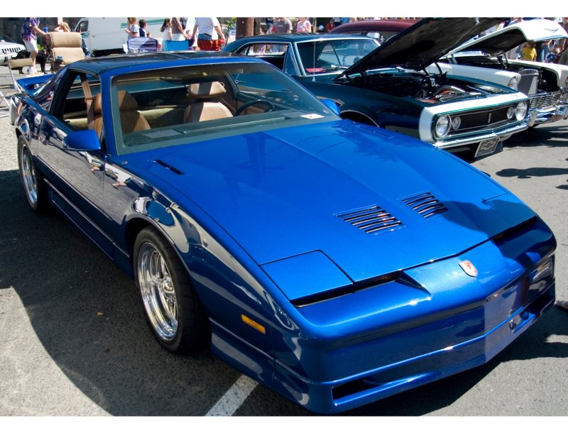 Pontiac Firebird 3 поколения