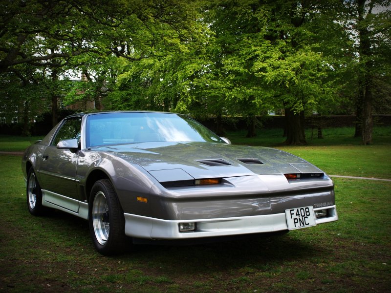 Pontiac Firebird Trans am 3 поколение
