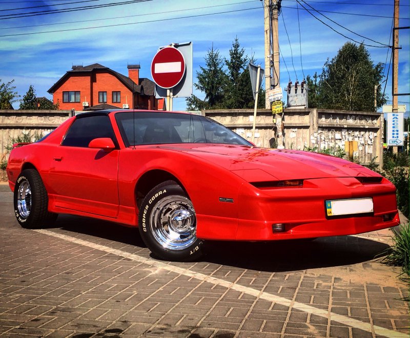 Pontiac Firebird 1982
