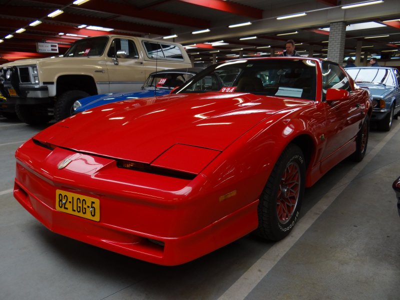Pontiac Firebird 1982