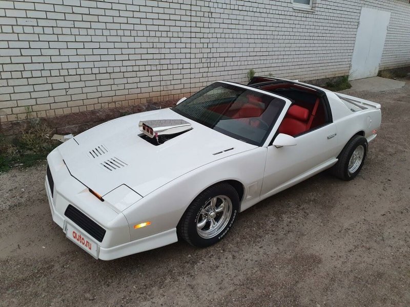 Pontiac Firebird 1987 1:43