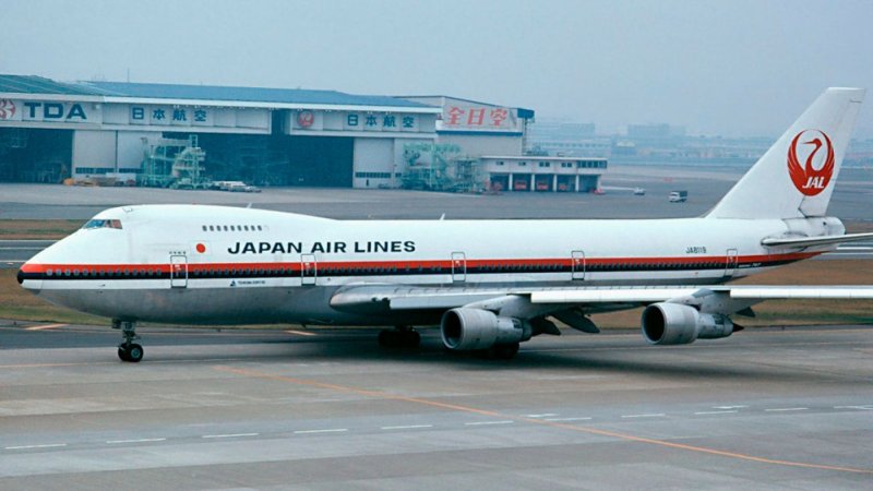 Боинг 747 Japan Airlines
