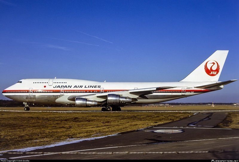 JAL 747 SR