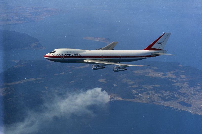 Боинг 747 летающая лаборатория