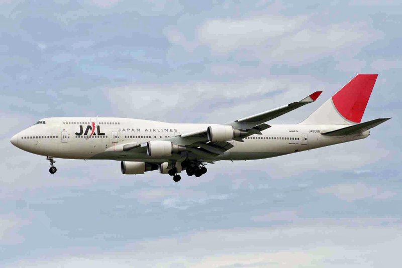 Боинг 747 100 японские авиалинии