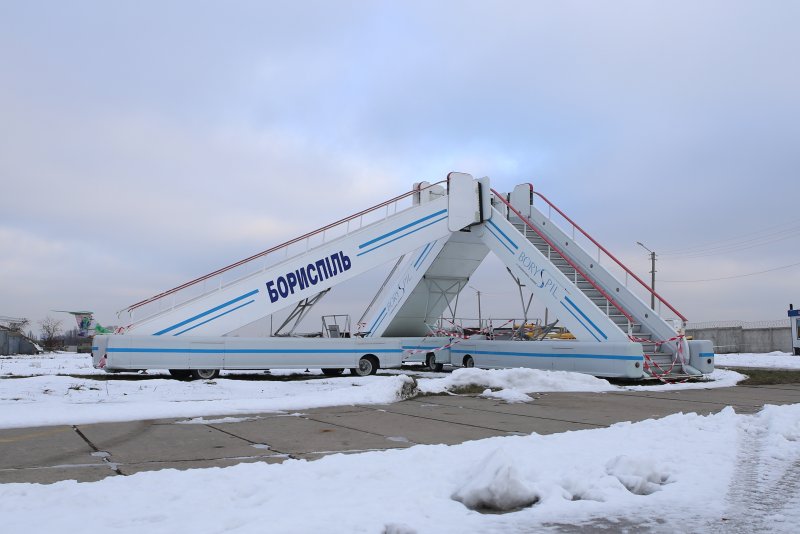 Аэродромный трап СПТ-114