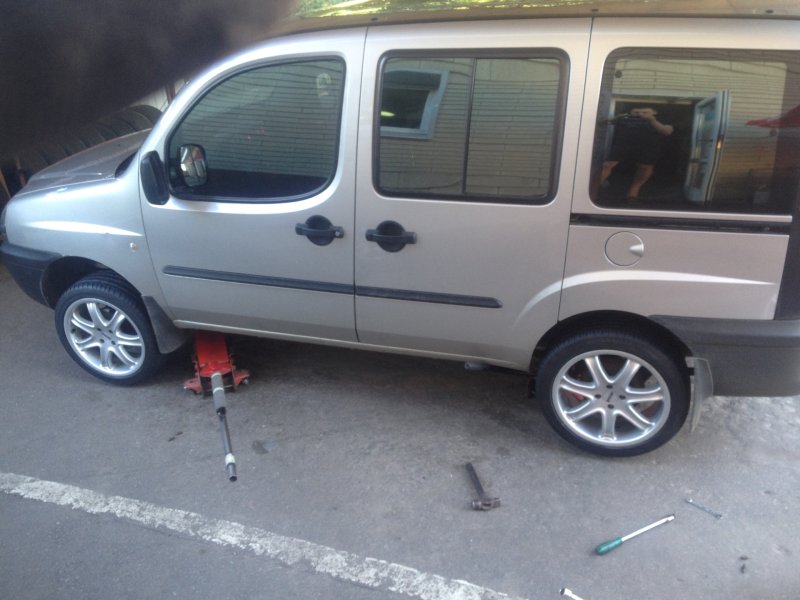 Fiat Doblo r17