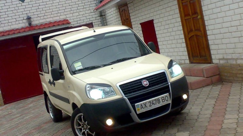 Фиат Добло 2007 1.4 бензин