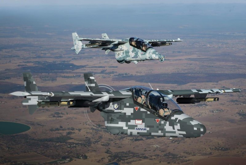Боевой самолет AHRLAC