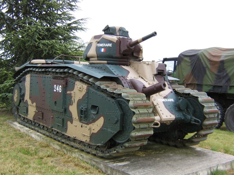 Тяжелый французский танк Char b1