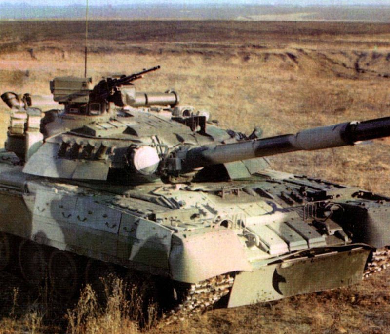 Танк т-80уд