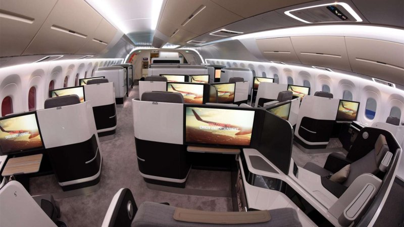 Comac cr929