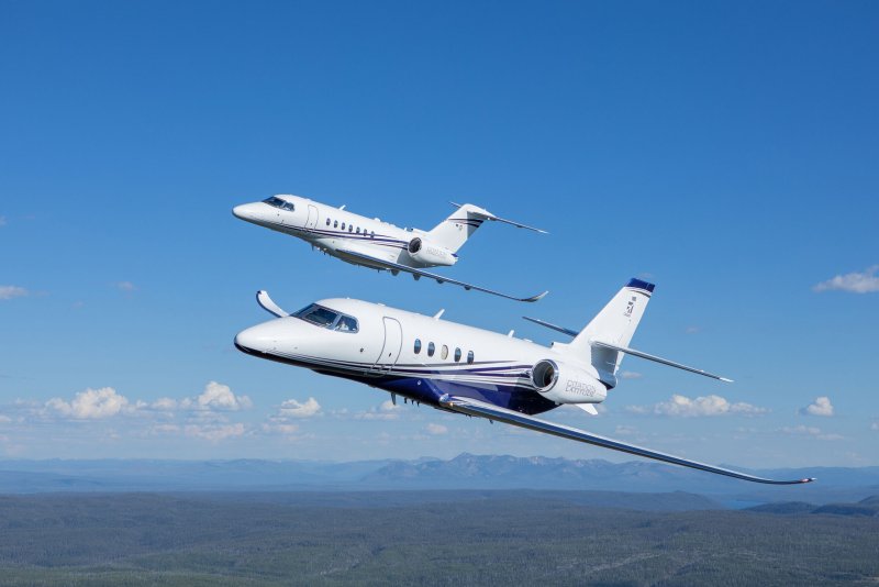Airplane delivery
