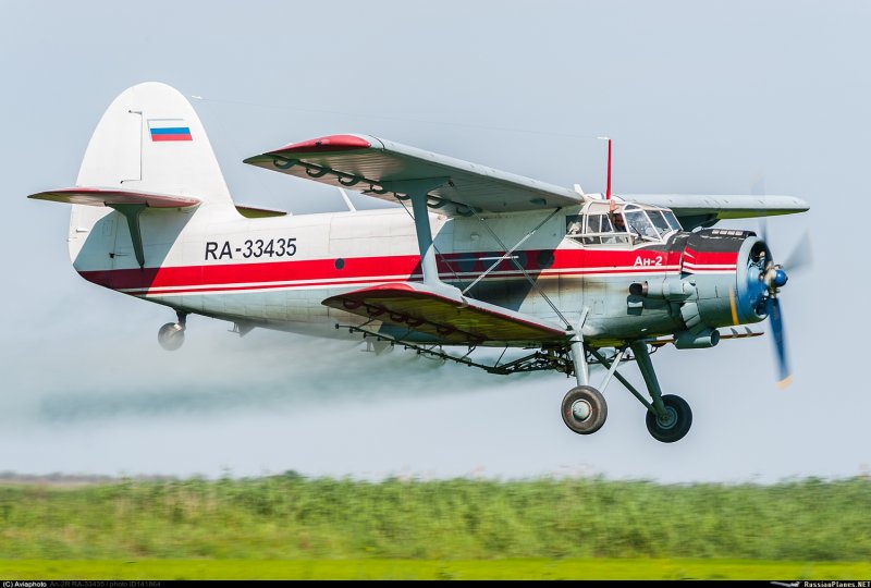 Самолёт АН-2