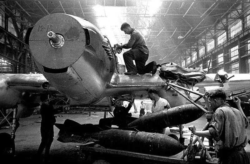 Иркутский авиационный завод 1941-1945