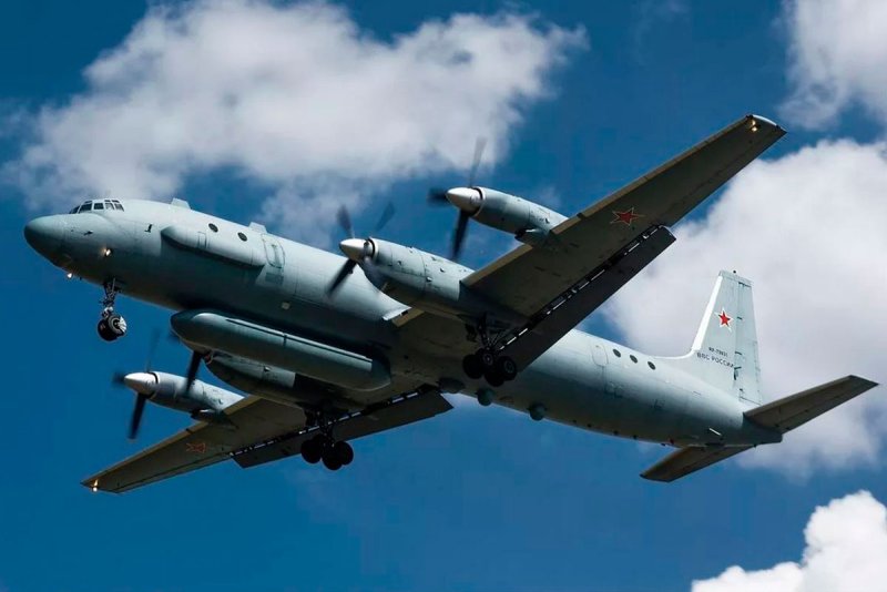 Самолет радиоэлектронной разведки ил-20