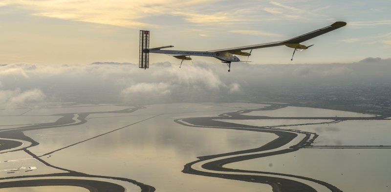 Швейцарский летательный аппарат Solar Impulse отзывы