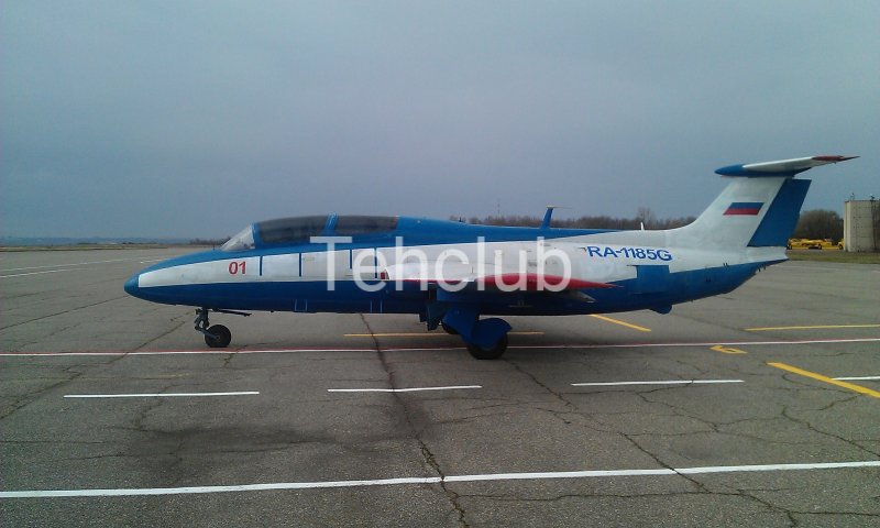 Продаётся самолёт л-29 l-29 Delfin