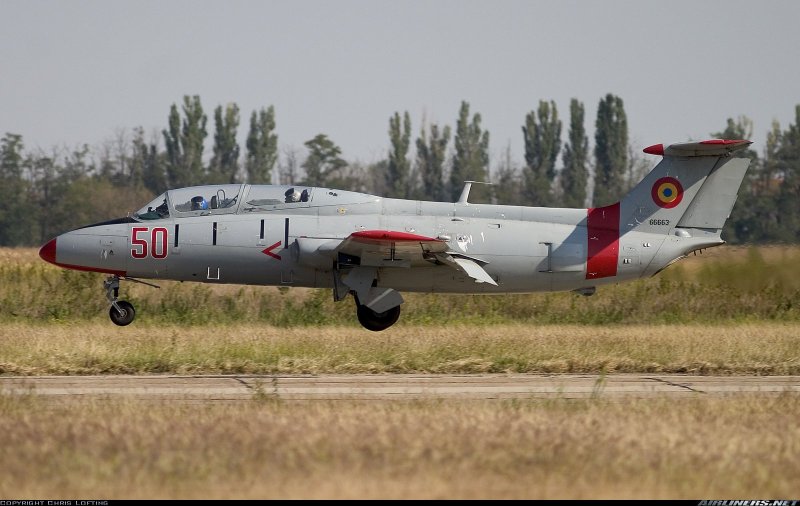 Aero l-29 Delfin