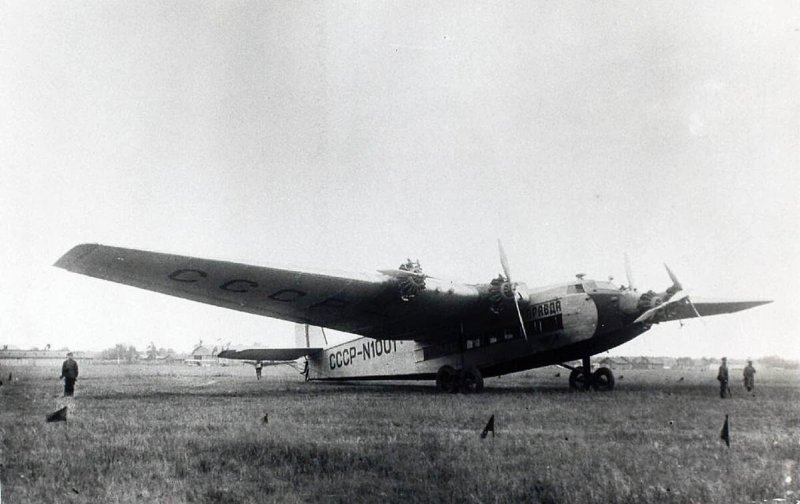 Туполев ант-14