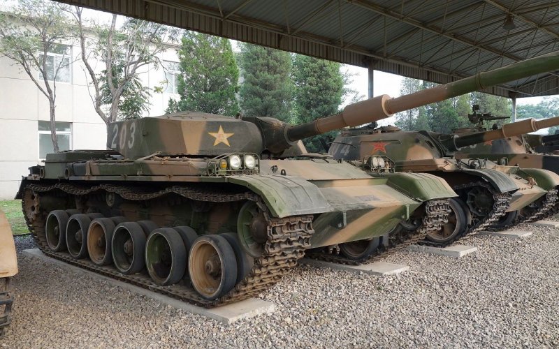 Китайские танк Type 85