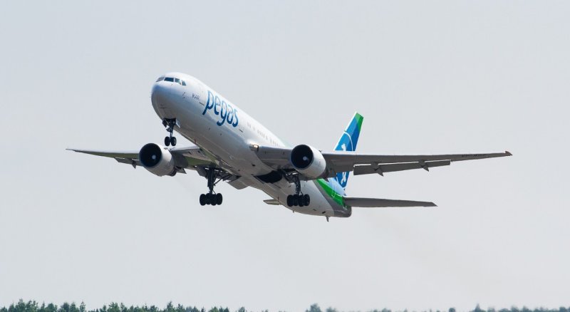 Боинг 767 Икар