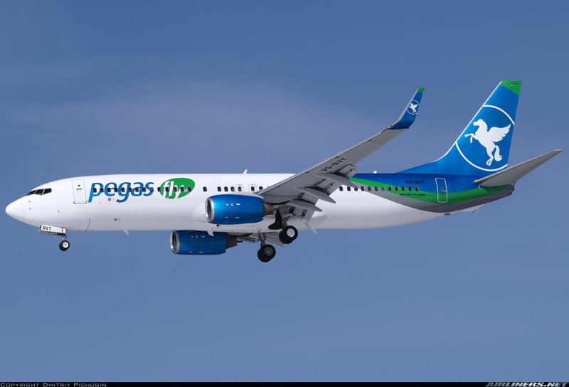 Пегас Флай 737-900