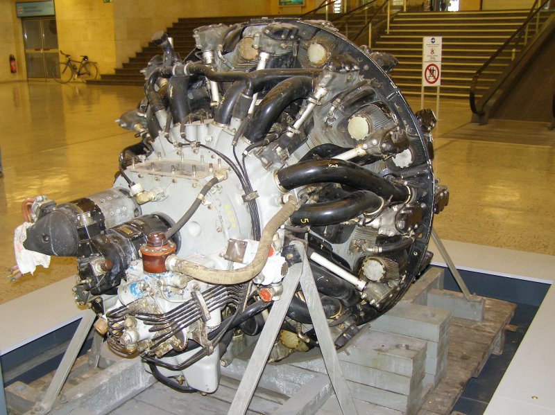 Поршневой авиационный двигатель м-71 аш-71
