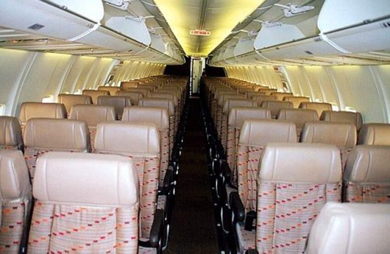 Boeing 737-700 салон