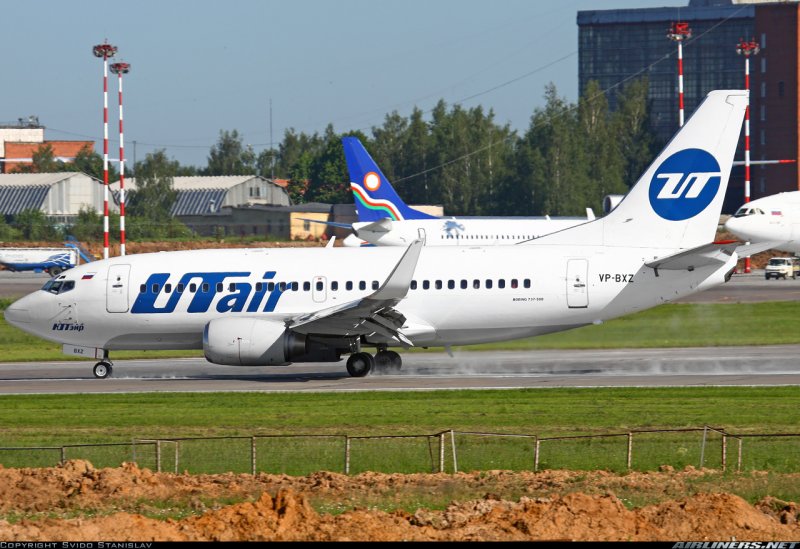 Boeing 737-524 ЮТЭЙР