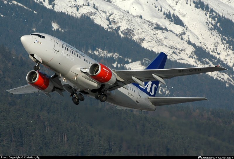 Austrian 737-600