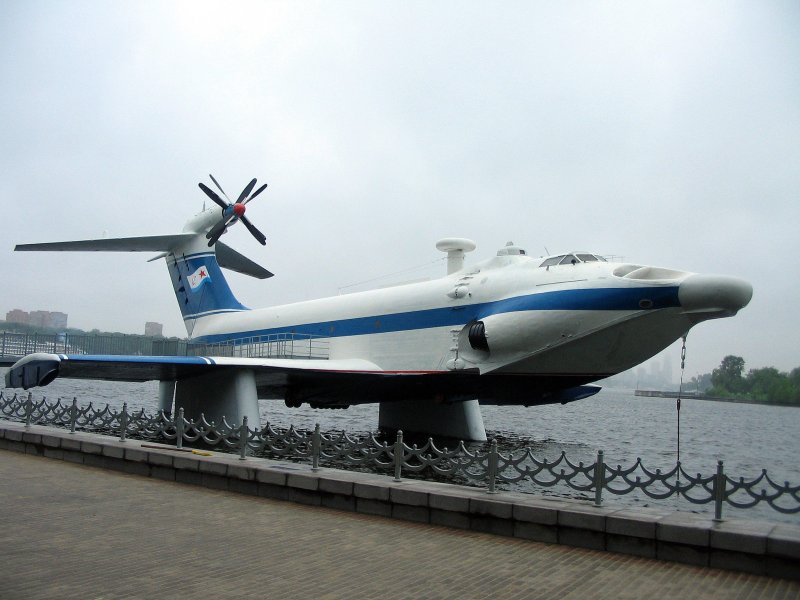 Экраноплан Метеор-2