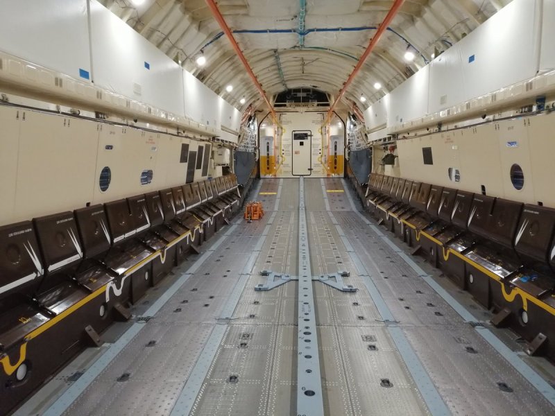 Военно-транспортный самолёт ил-76мд