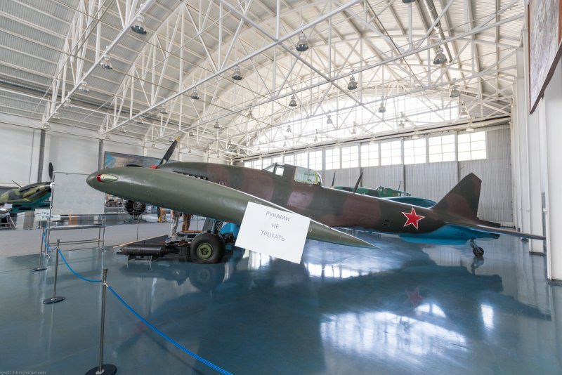 Ил-10 колеса
