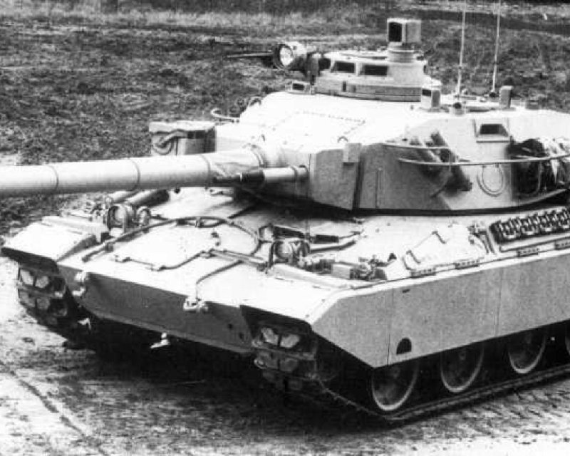 Основной боевой танк АМХ-32