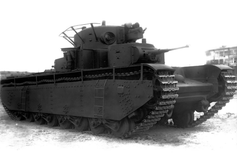 Тяжелый танк т-35