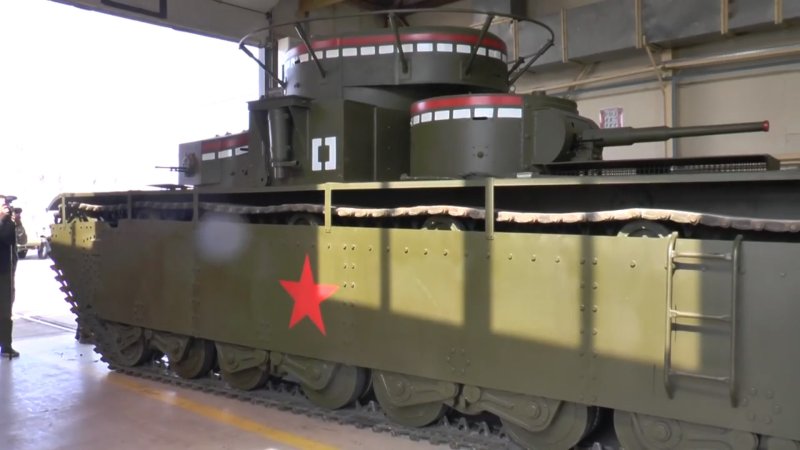 Т-35 В верхней Пышме полноразмерный
