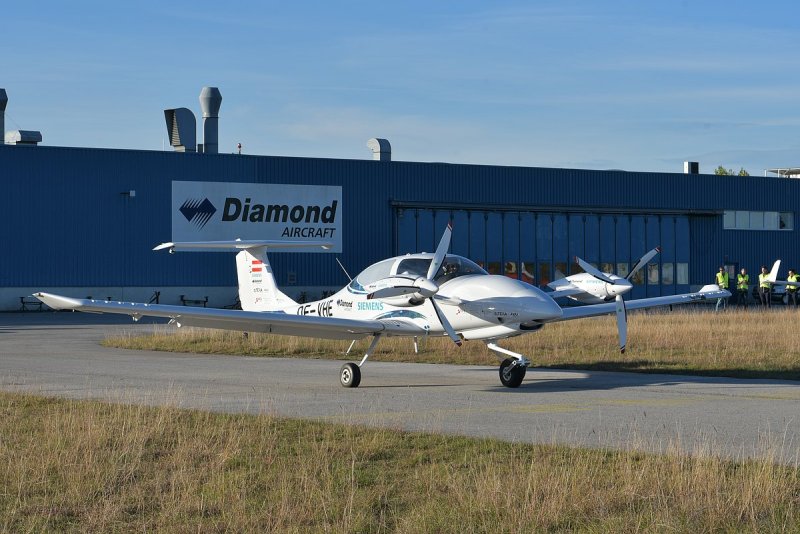 Австрийский самолет Diamond