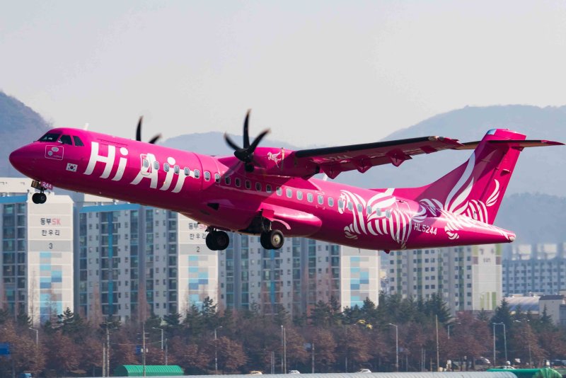 ATR 72-500 самолет