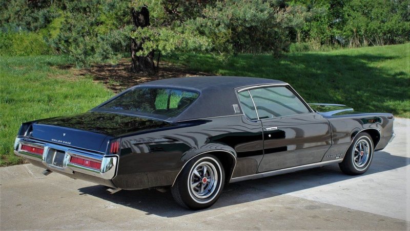 Pontiac Grand prix 1983