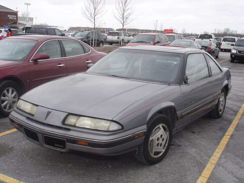 Pontiac Grand prix 1989
