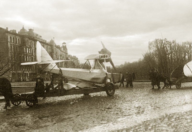 Комендантский аэродром история