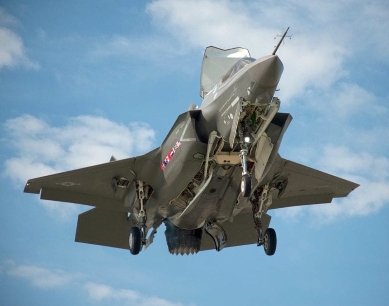 F 35 истребитель