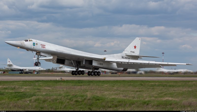 Ту-160 белый лебедь
