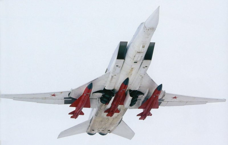 Ту-22м3 с ракетами х-32