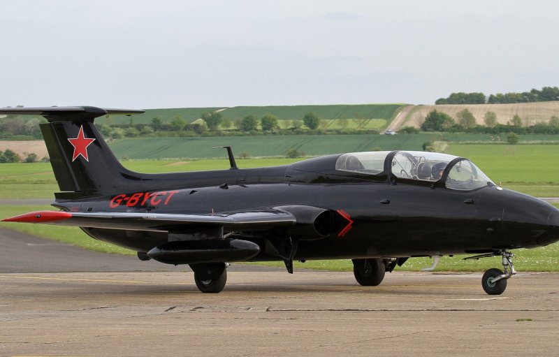 Aero l-29 Delfin