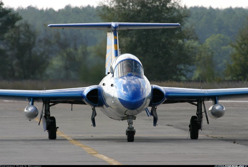Aero l-29 Delfin