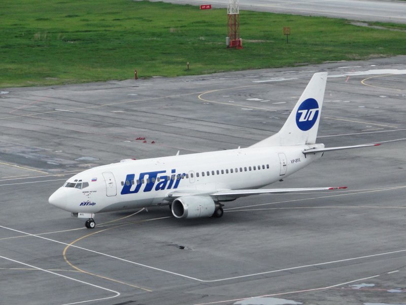 737-500 UTAIR